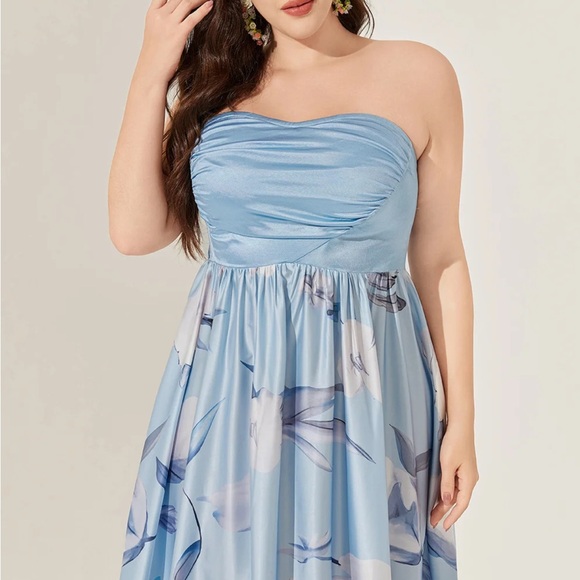 Flycurvy powder blue floral strapless gown 22 - Picture 10 of 13